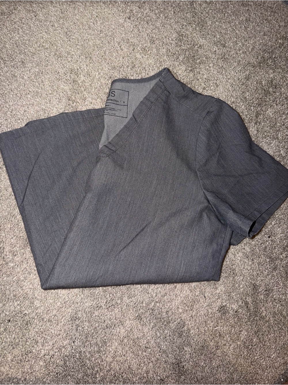 Gray Figs Scrub Set - Size Small